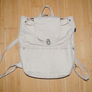 White Baggu backpack